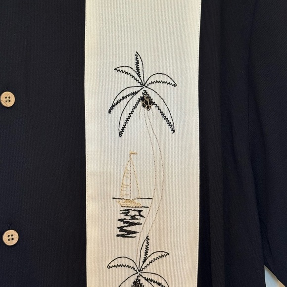 Black Hawaiian Shirt by The Havanera Shirt Co. Size L - Picture 2 of 4